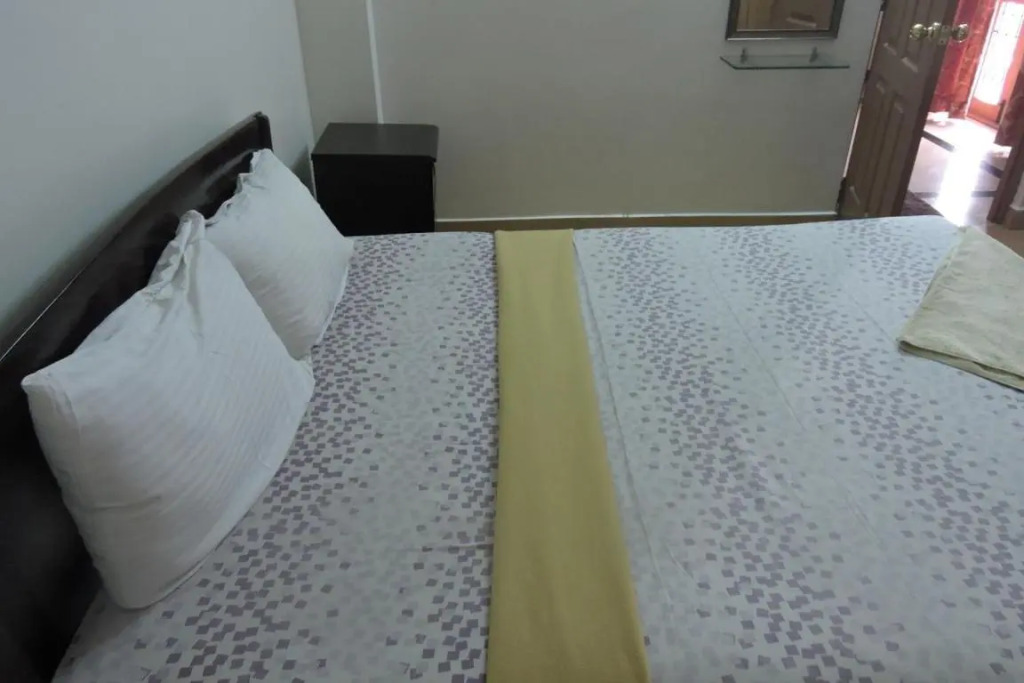 Roshini Serviced Apartments