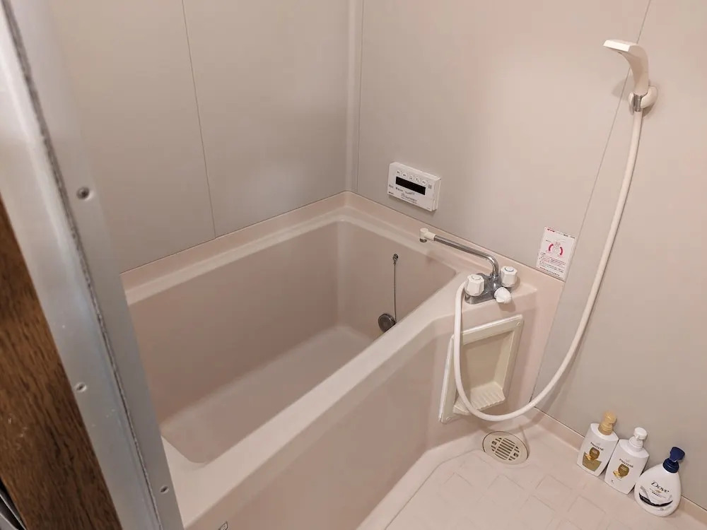 Pravafor Josai Apartment