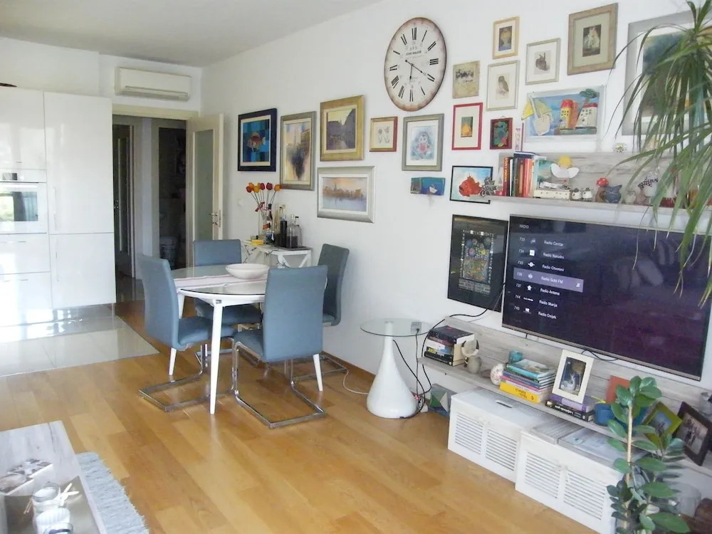 Apartment Jalehandro