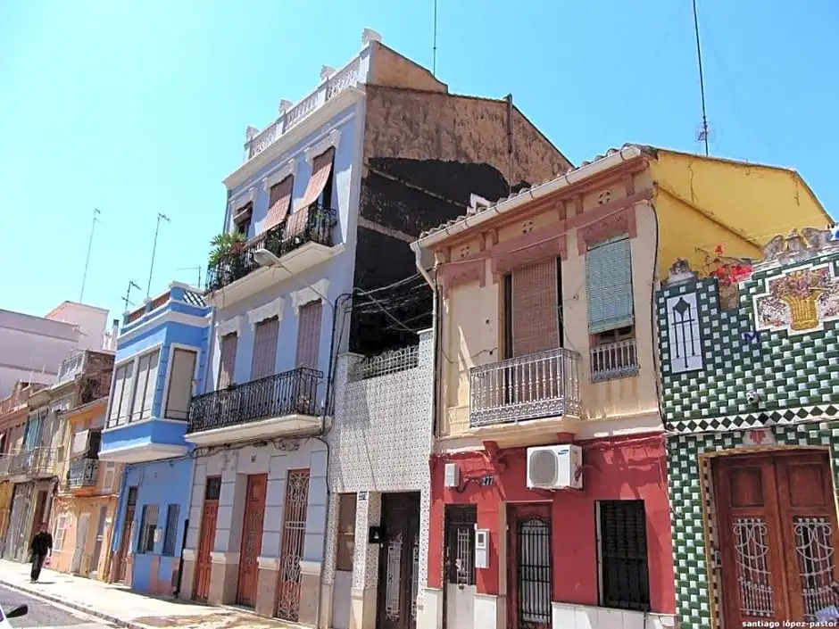 Precioso Piso en Cabanyal Junto Playa Las Arenas