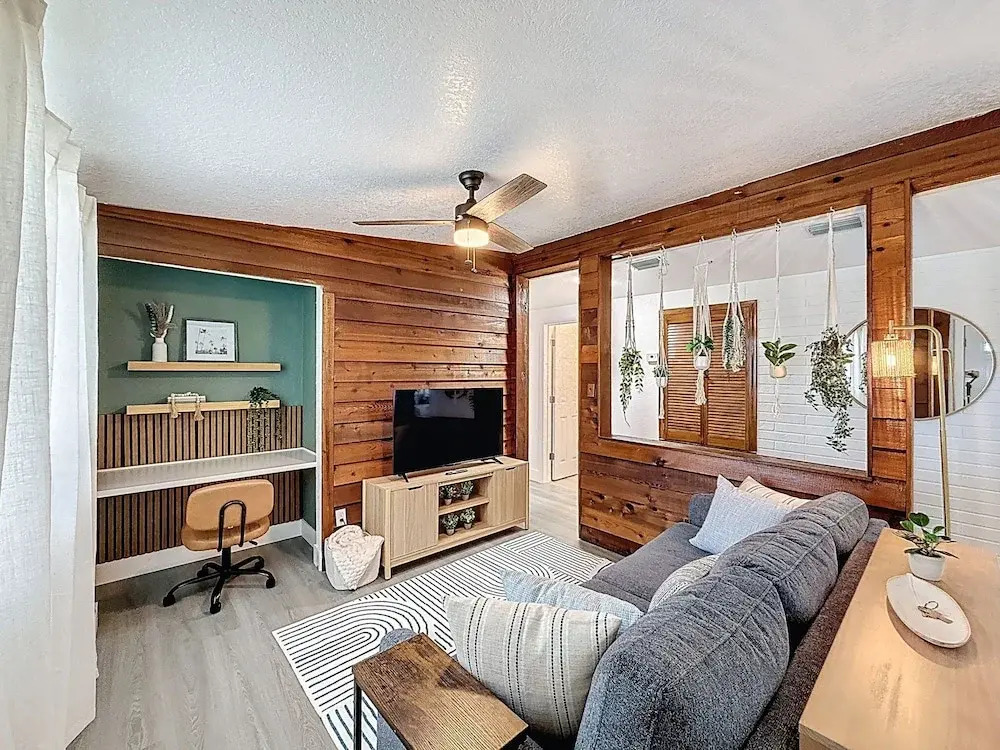 11083 106th Ave