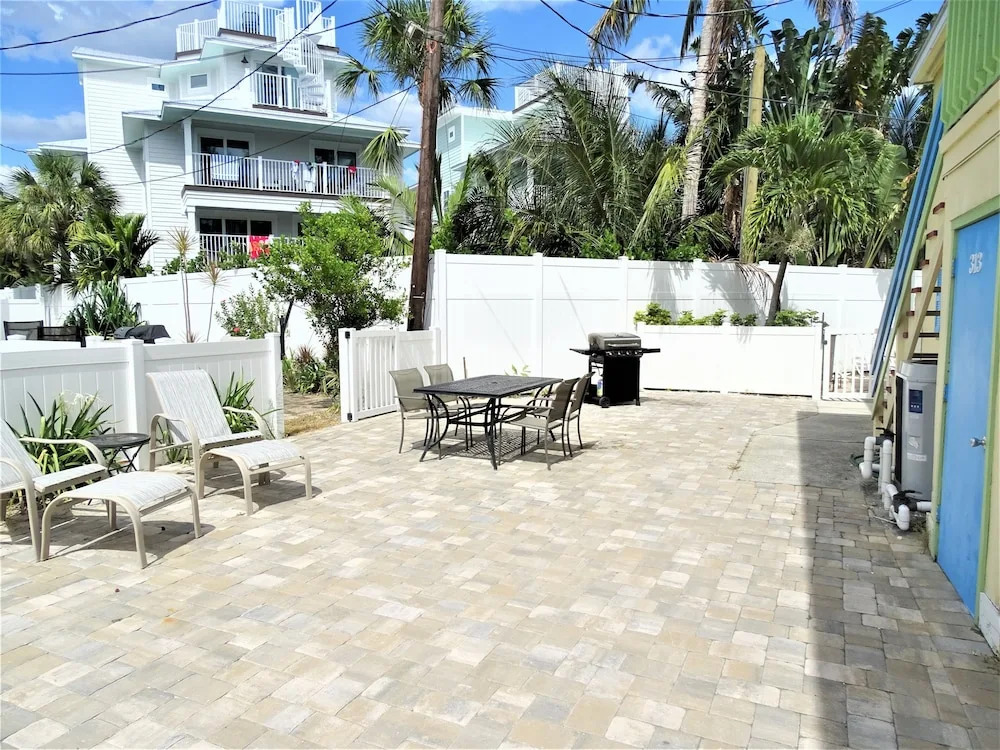 315 Canal Rd 2 Bedrooms 2 Bathrooms Duplex