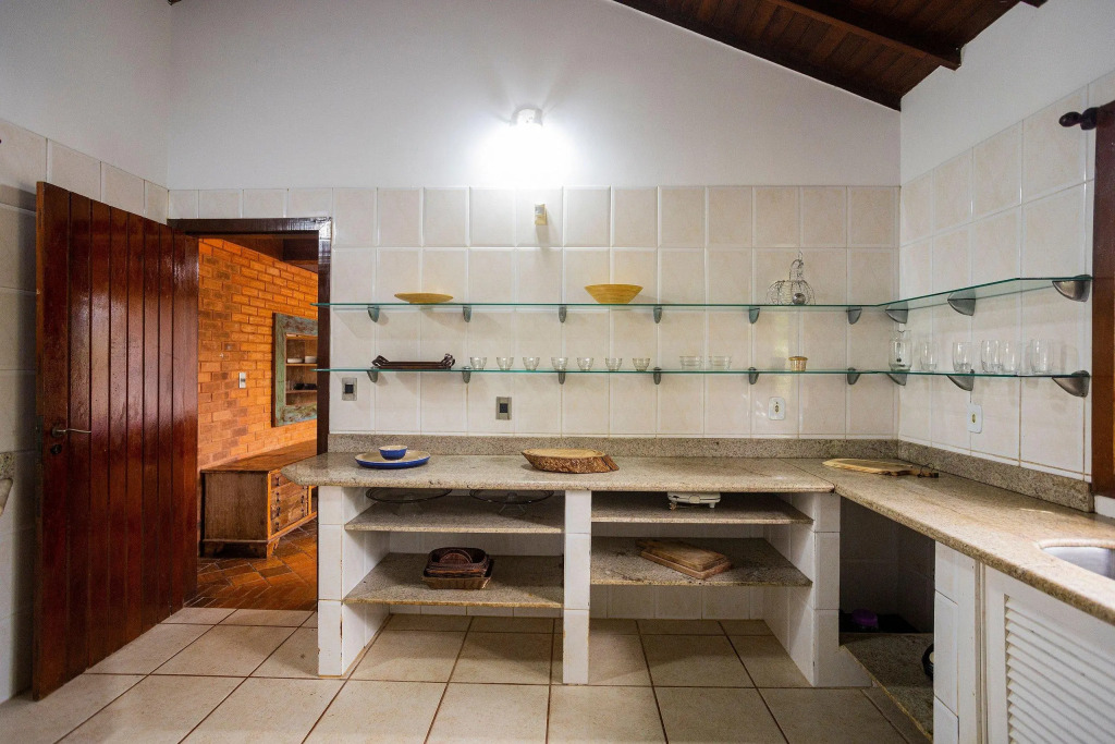 Casa Duplex Em Manguinhos Com Piscina | E 266