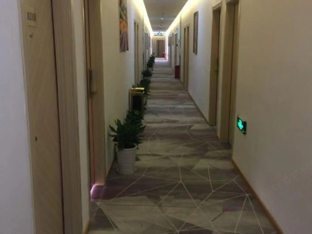 Juzi Select Hotel