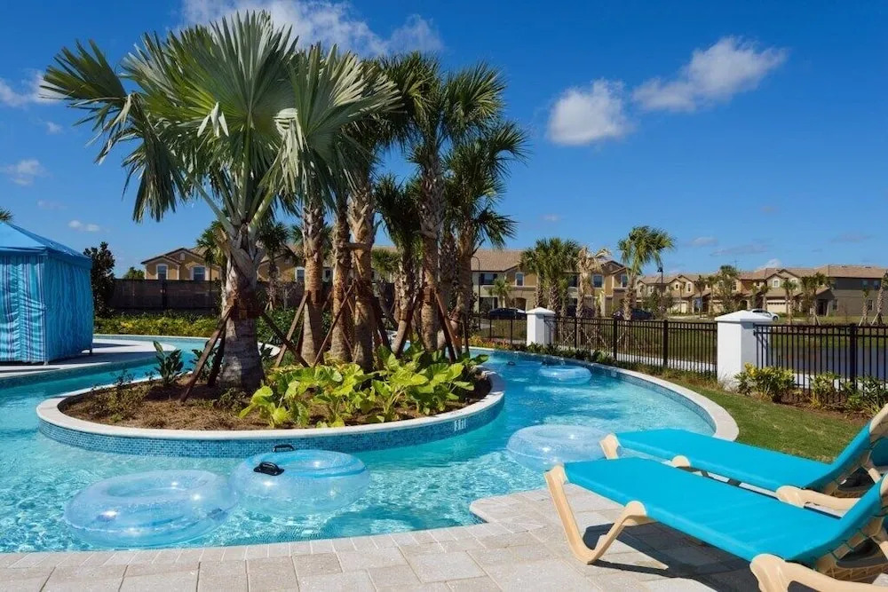 Windsor-5 Bed Townhouse w/splashpool-3800WW