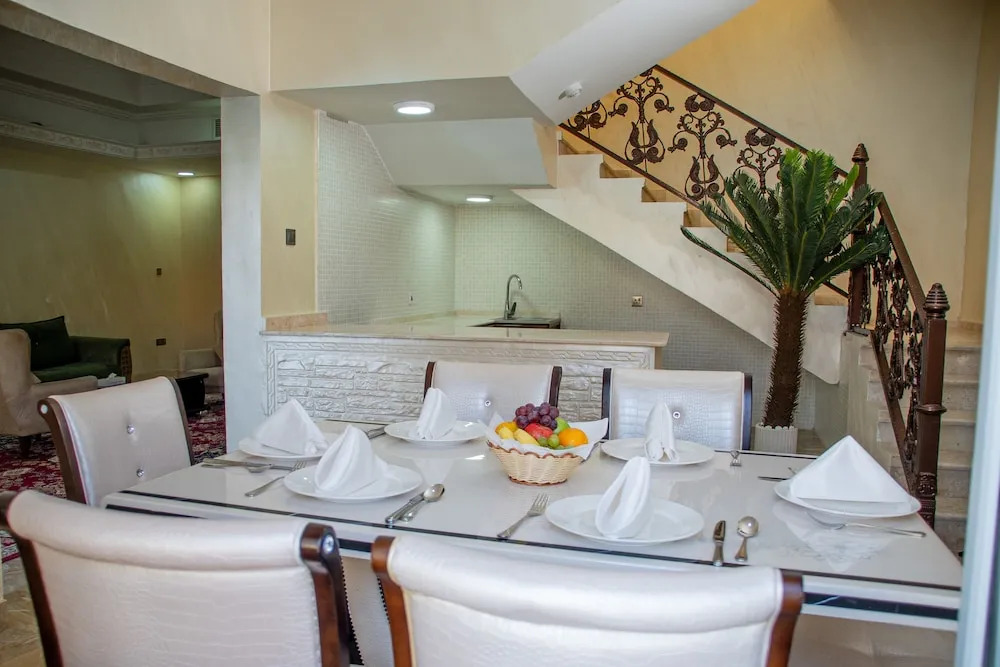 Al Salam Grand Hotel & Resort