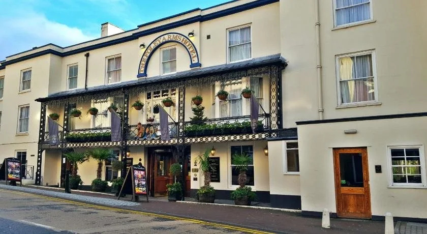 The Foley Arms Hotel Wetherspoon