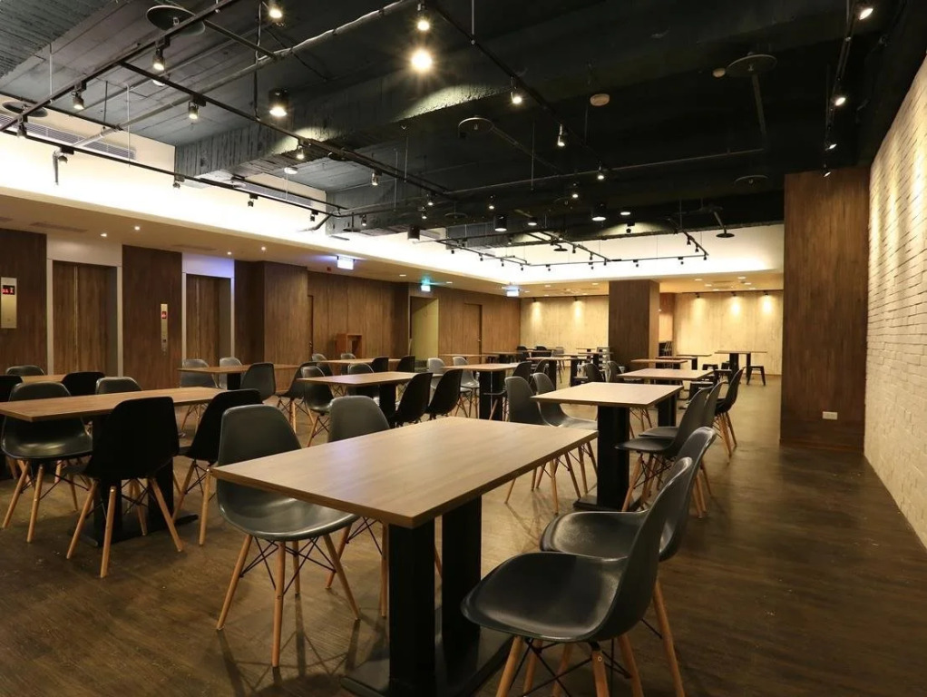 Chance Hotel