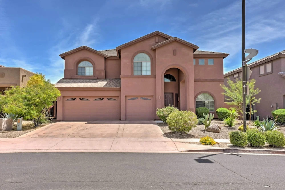 North Phoenix Home w/ Pool: Hike, Swim & Shop!