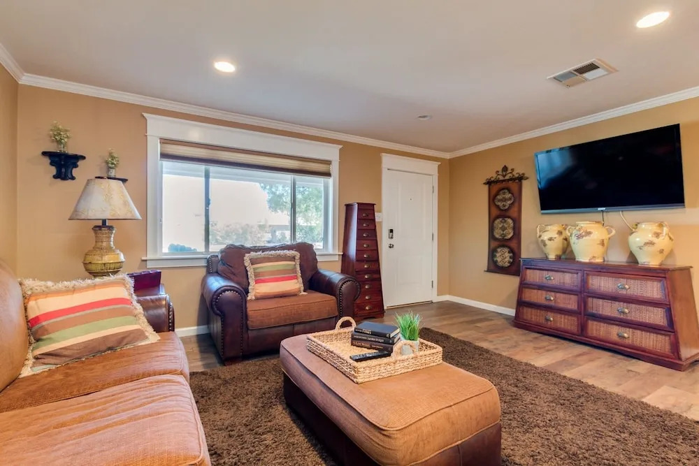 Taylor Street 4 Bedroom Home