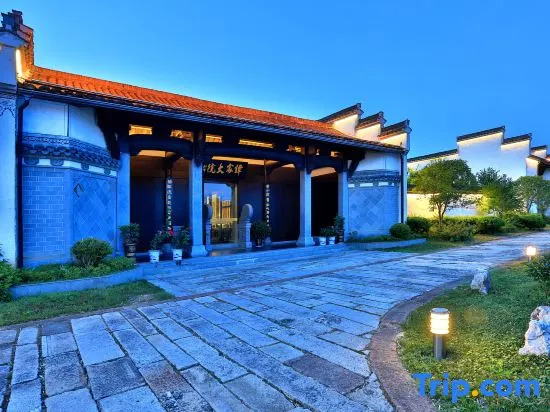 Huangshan Tanjia Courtyard Boutique Homestay (North Gate, Huangshan District)