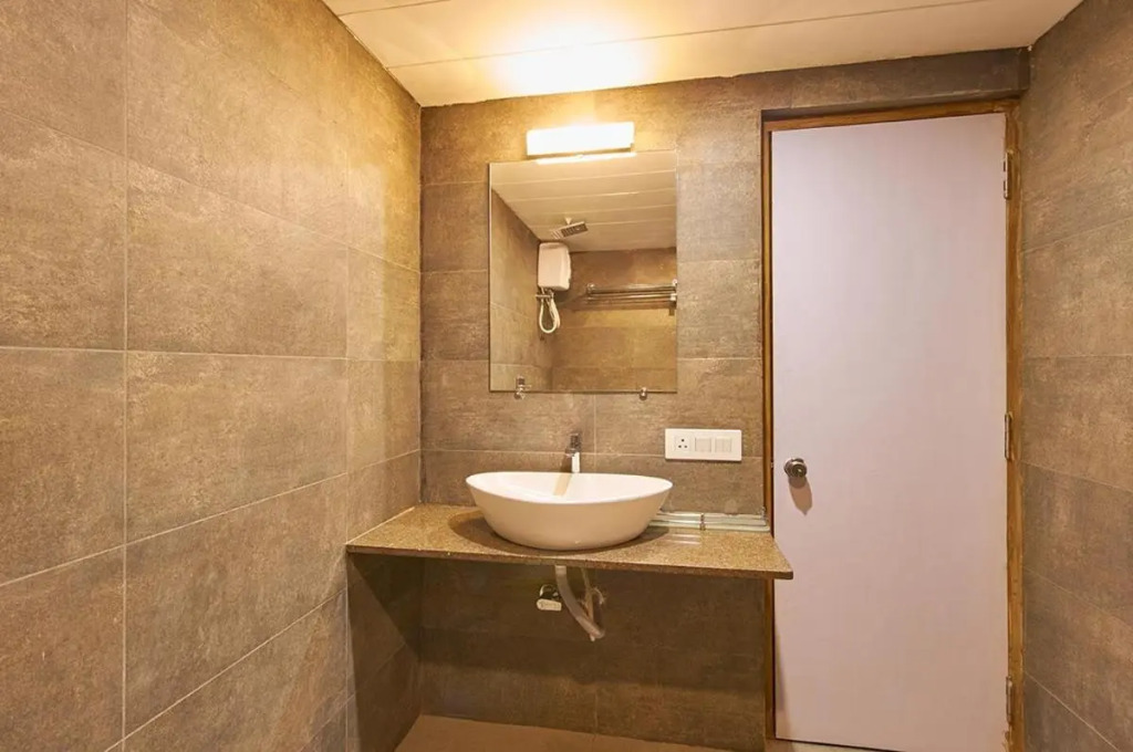 7Wonders Hotel