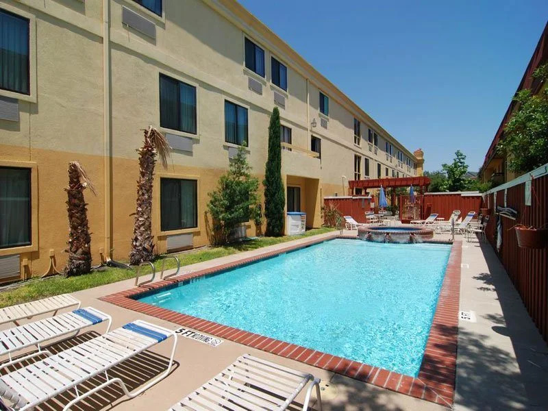Comfort Inn Dallas Park Central