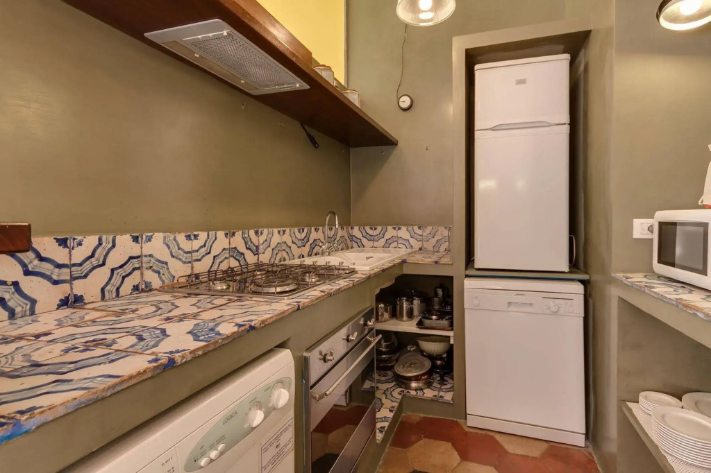 Monti Guest House - Affittacamere