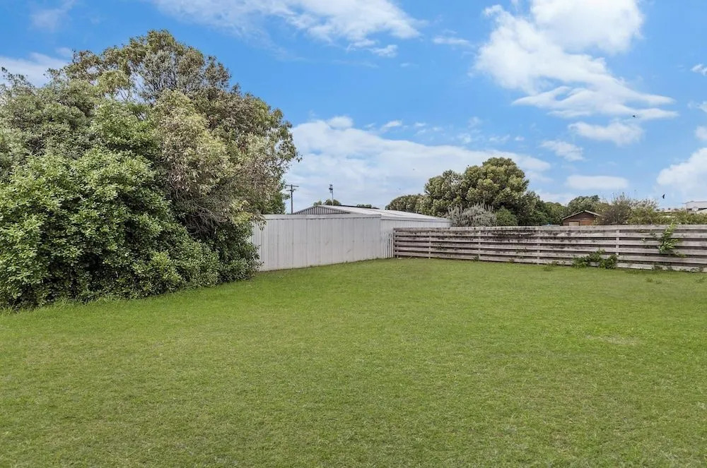 Kepal House - Budget friendly family home