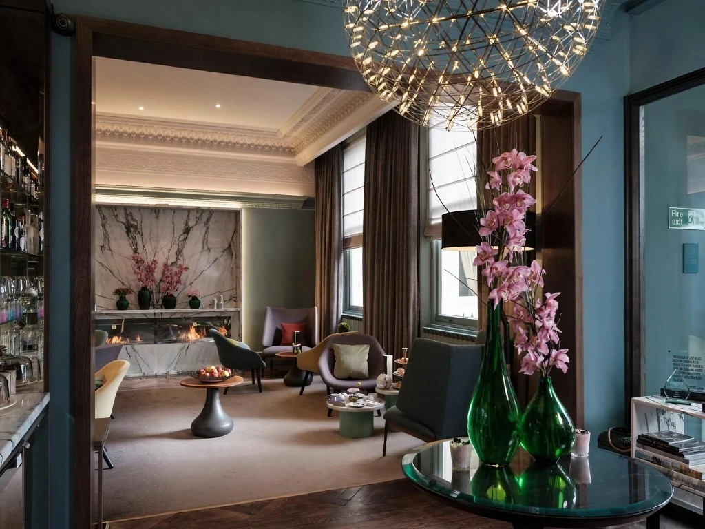 The Lancaster Hotel