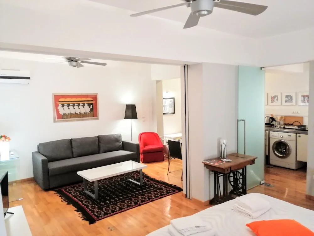Luxurious loft in Monastiraki