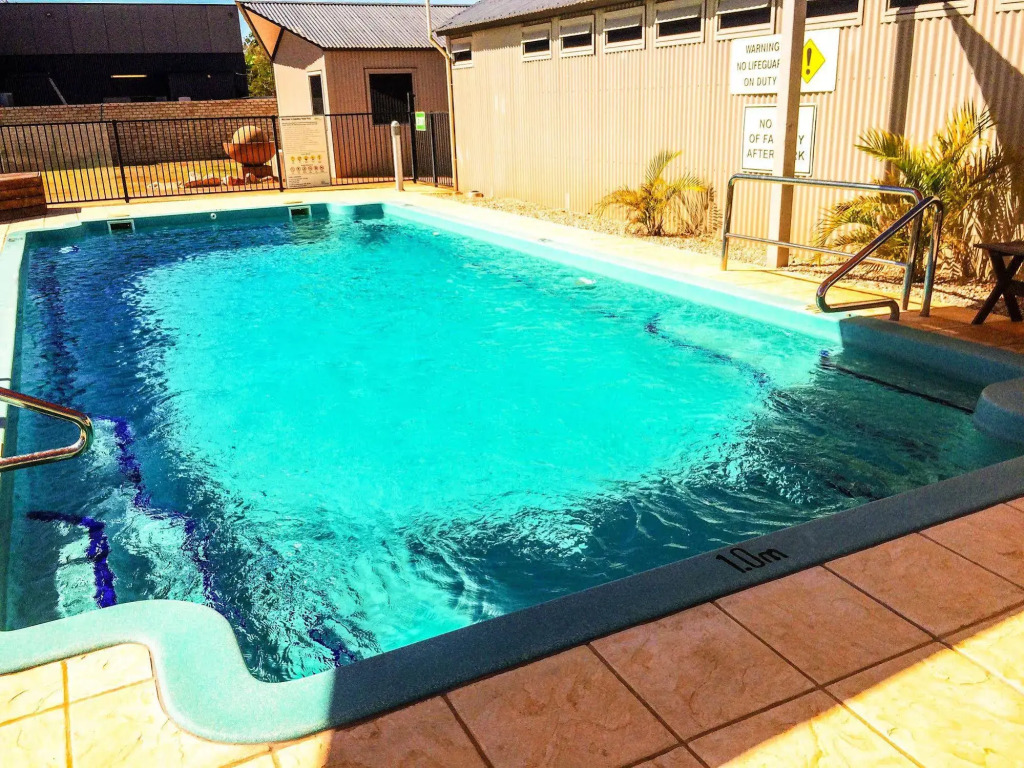 Spinifex Hotel