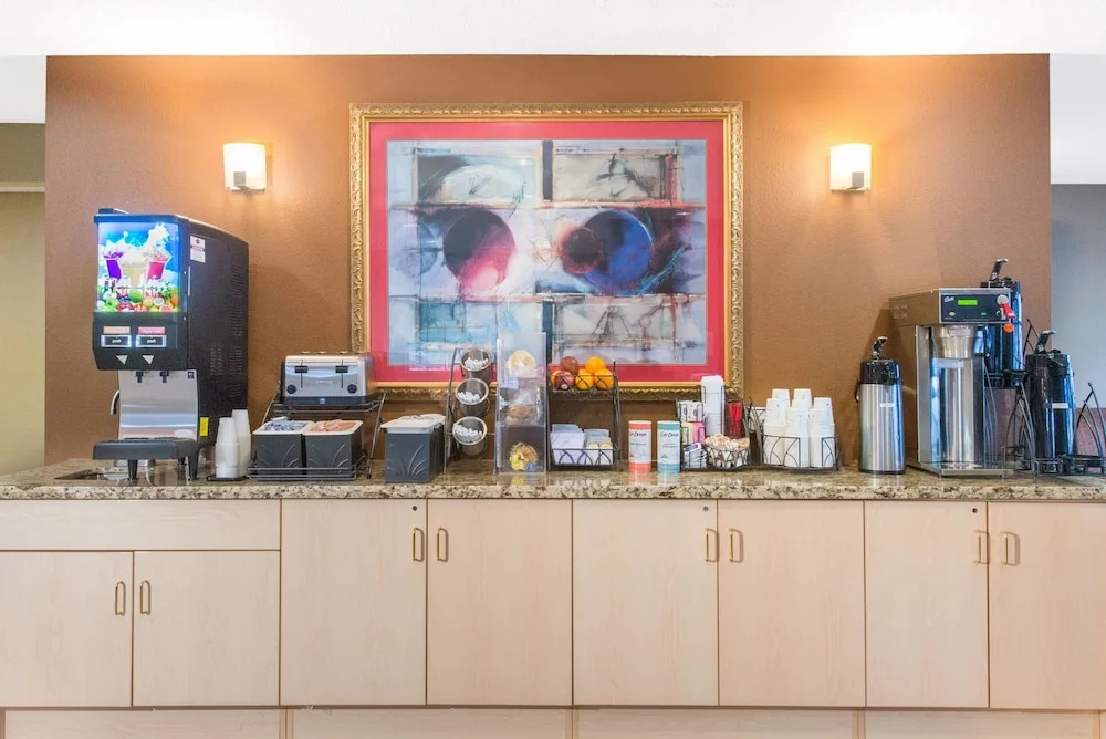 Microtel Inn & Suites by Wyndham Independence