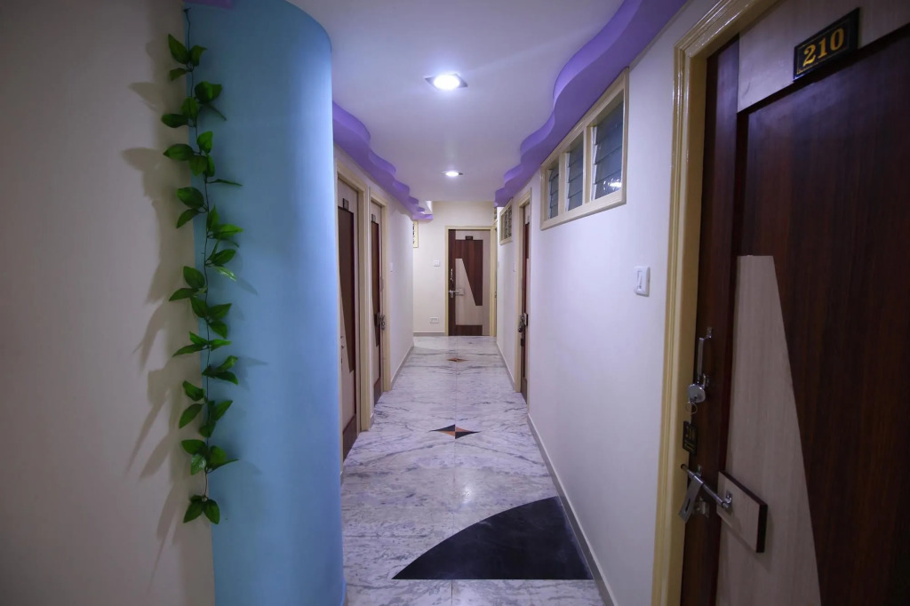 Oyo Rooms Swastik Char Rasta 4
