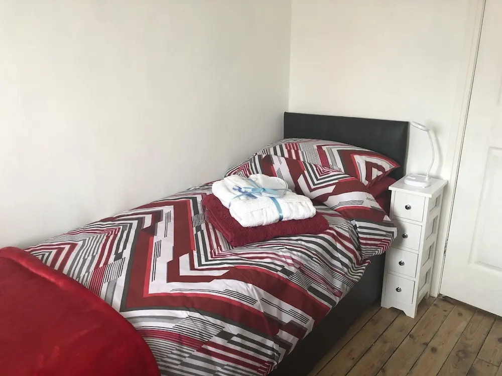 Remarkable 3-bed House in Durham