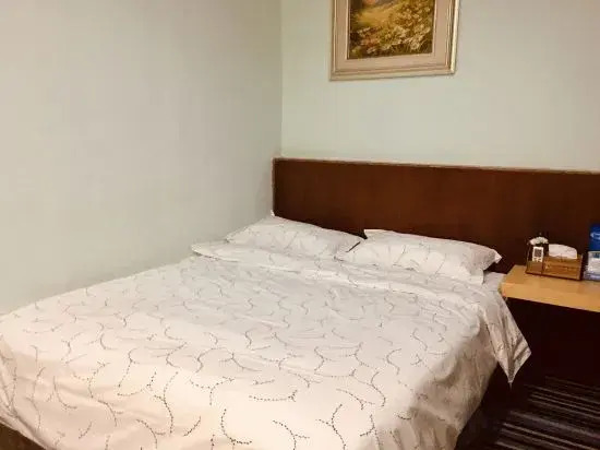 Lvzhou Hostel