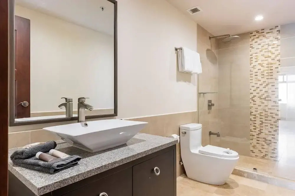 3 Bedroom Condo in Croc's Casino Resort