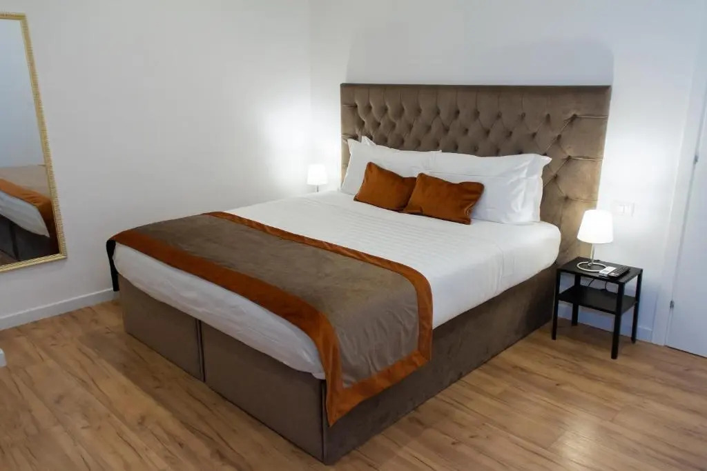 Home at Rome Vatican Apartment&Rooms