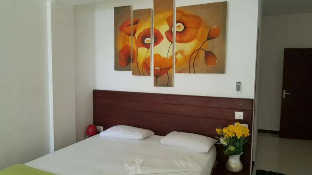 The Den Guest House