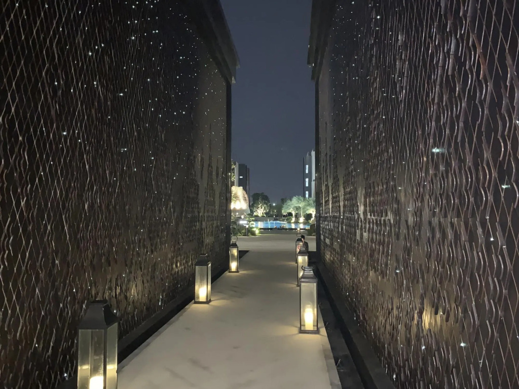 Divalux Resort & Spa Bangkok, Suvarnabhumi Airport-Free Shuttle