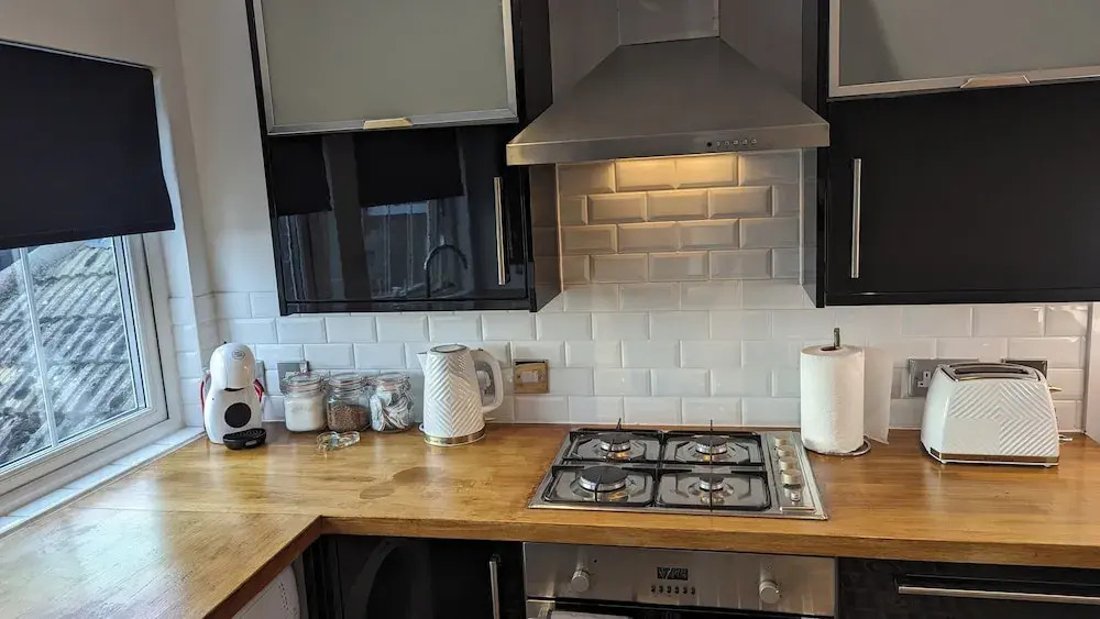 Stylish Studio, Central Bexhill, Home Comforts