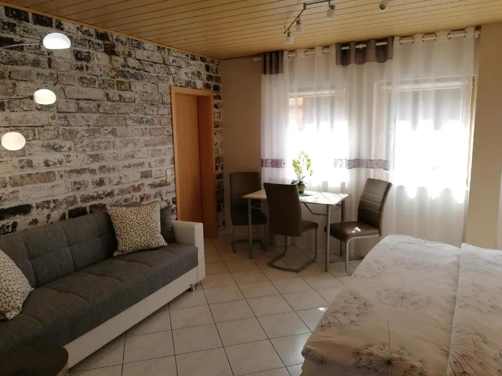 Apartment Mona