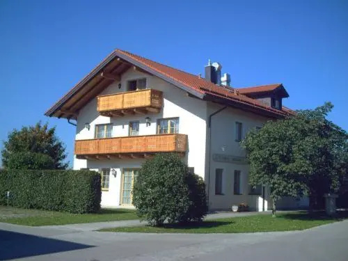 Pension Demmel, Bed & Breakfast