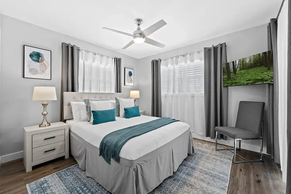 Peaceful 5BR -waterway Views & Private Heated Pool
