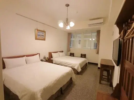 Long Zhi Yue Hotel