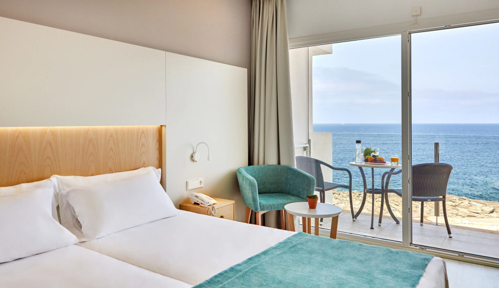 Universal Hotel Cabo Blanco
