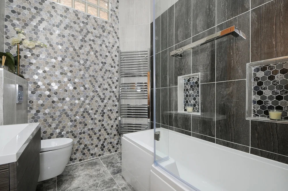 Charming 5 Star 3 Bed London Flat, Garden, Parking