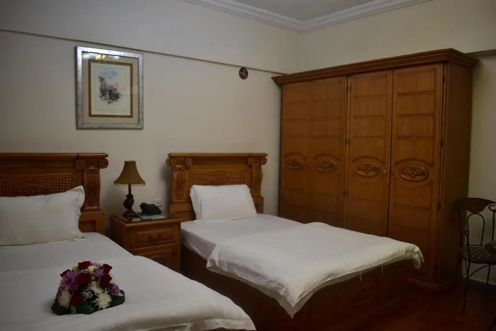 Genac Hotel