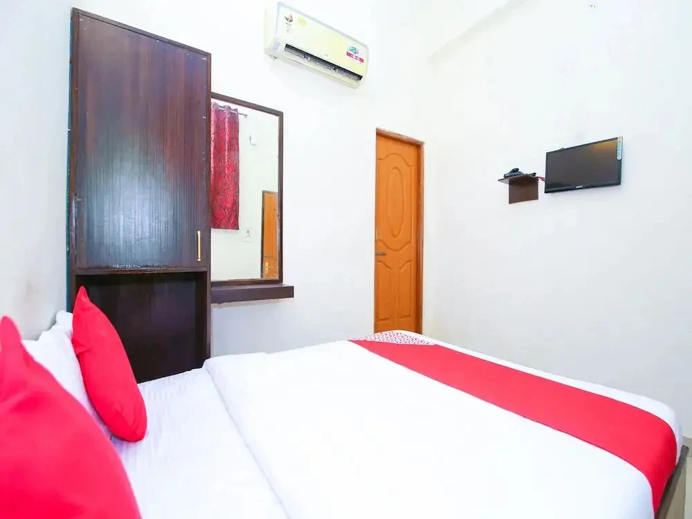 Sports Club Of Jabalpur By OYO Rooms