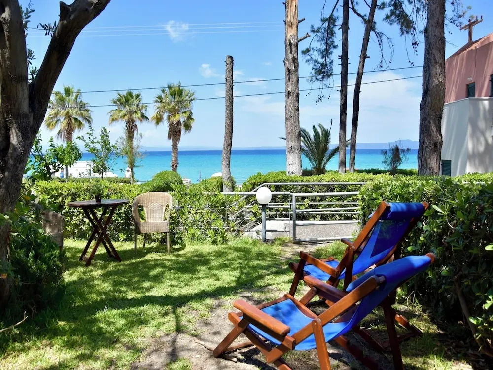 Stay at Beachfront Villa Lilia in Pefkohori, Halkidiki for a Dreamy Vacation