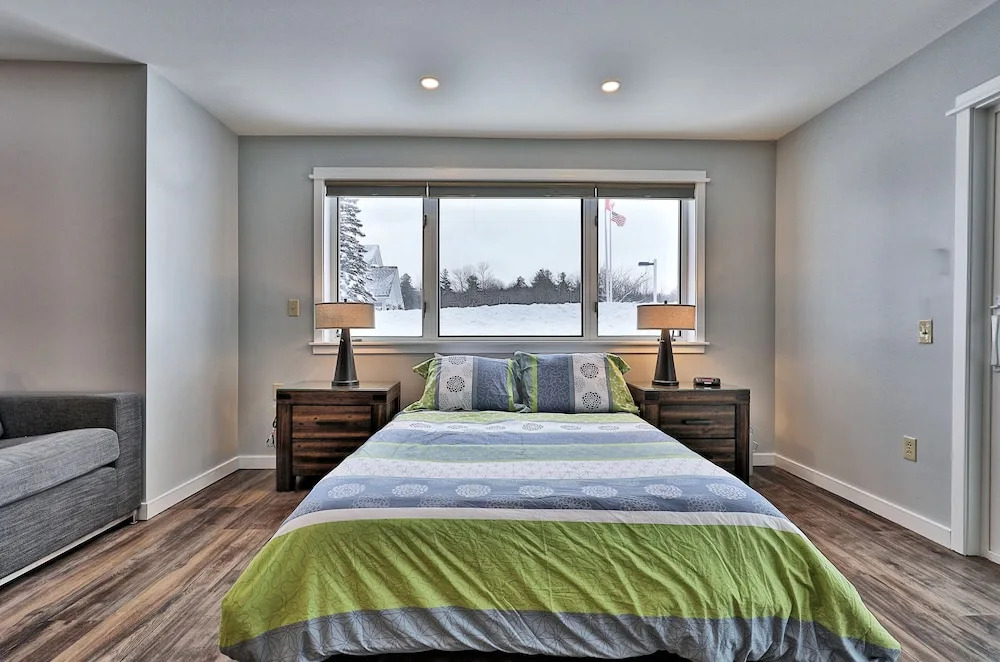 The Mountain Suite at Killington: New! Luxury Suite Sleeps 10