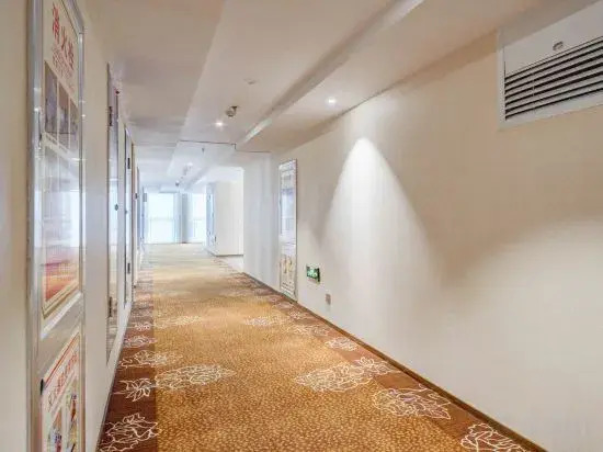 Jianguo Hotel