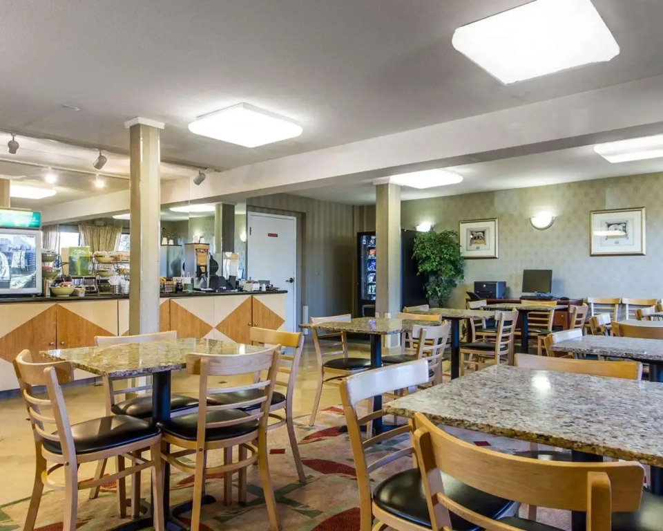 Quality Inn Oakland