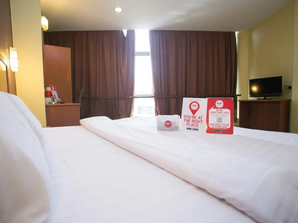 沙阿朗姆色帕度恩加尔尼达酒店- 斯里慕达凯富酒店(Nida Rooms Shah Alam Sepadu Unggul at Comfort Hotel Sri Muda)