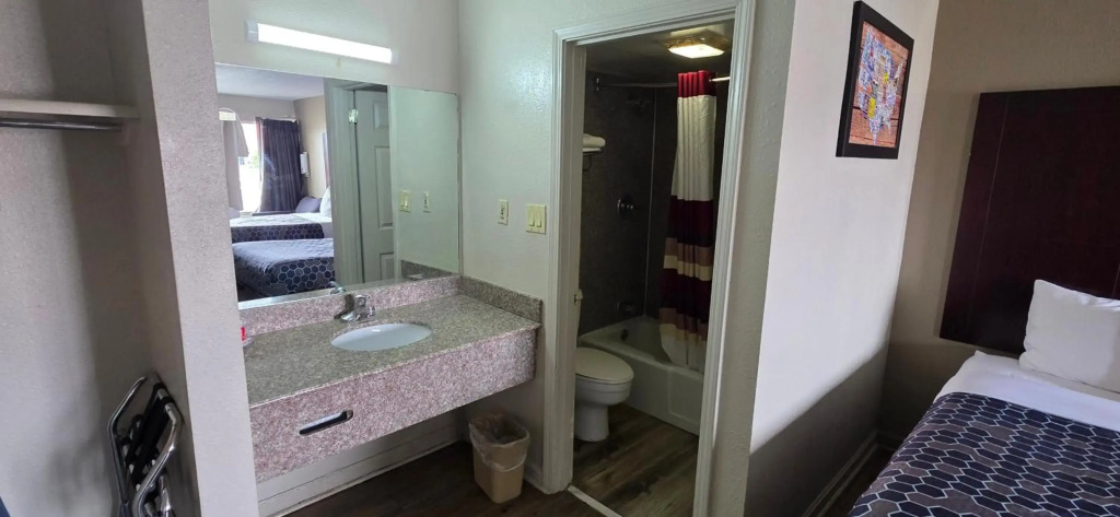 Econo Lodge Fort Knox