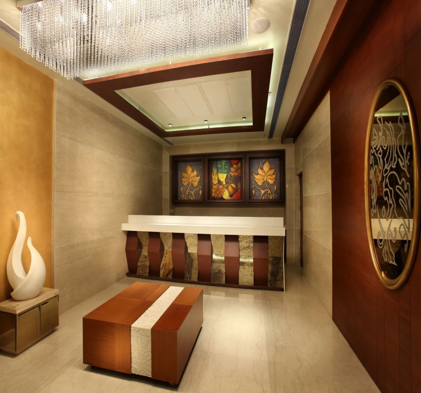 Mahagun Sarovar Portico Suites