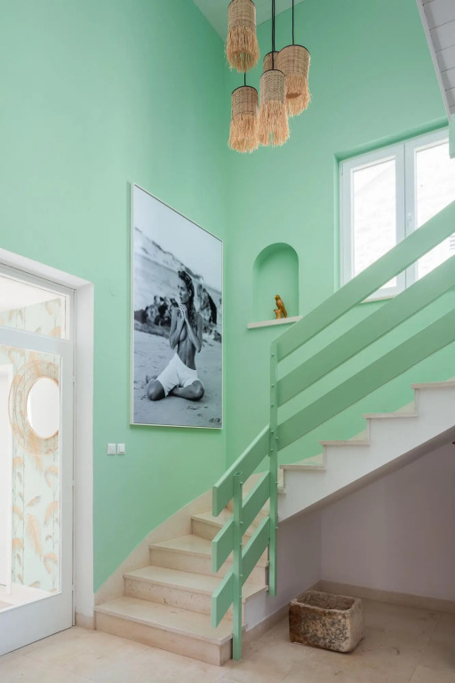 Sina in Splitska with 4 bedrooms and 3 bathrooms
