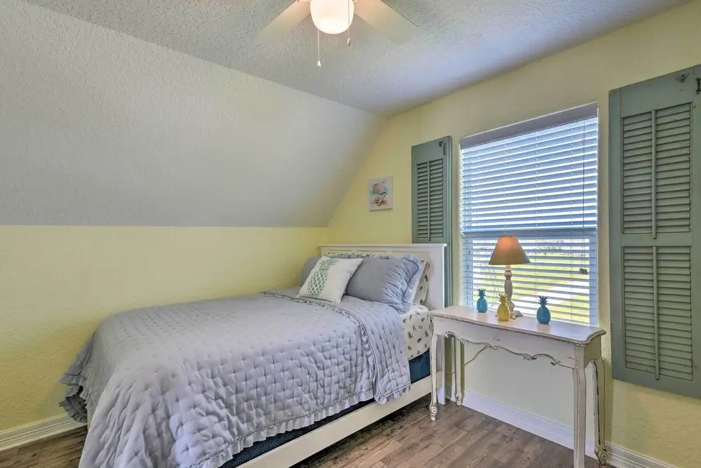 2 Blocks to Gulf: Surfside Beach Family Home!