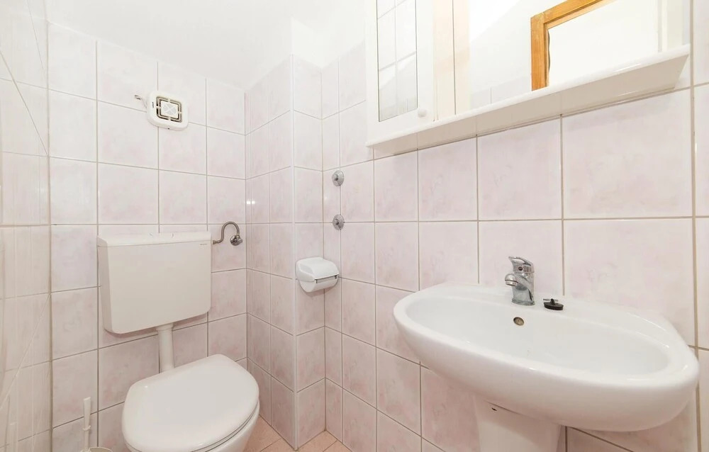 Apartment in Okrug Gornji with Two-Bedrooms 2