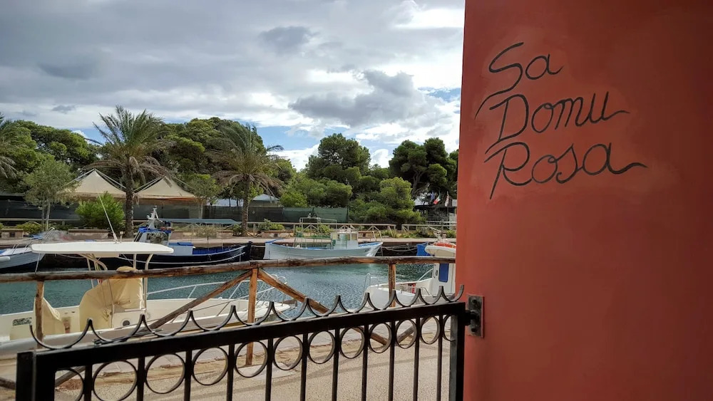 Fishermans Villa Porto Pino on the Beach
